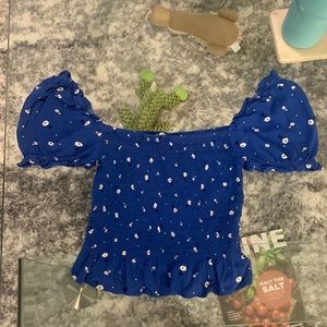 Off Shoulder Crop top